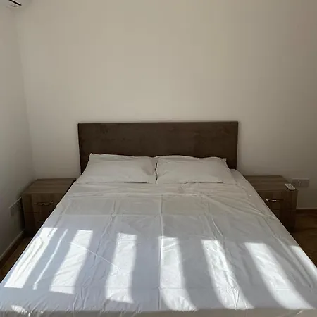Tranquility, A 3000 Square Foot Holiday With Large Pool, Garden, Central Heating And Airconditioning Plus Wifi * Kazaphani